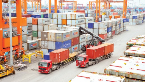 Xuất khẩu hàng hóa tăng trưởng mạnh, cổ phiếu ngành logistics có hấp dẫn?