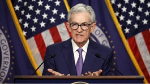 Chủ tịch Powell: Lạm phát có tiến triển nhưng Fed vẫn e dè rủi ro hành động quá sớm