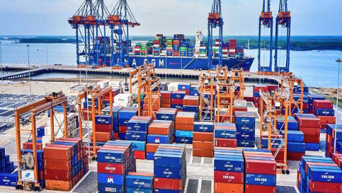 CEO Maersk nói gián đoạn ở Biển Đỏ kéo dài tới quý 3, cổ phiếu vận tải biển còn neo cao nữa?