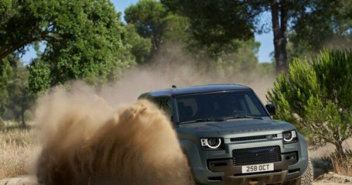 Land Rover trình làng chiếc Defender mạnh nhất lịch sử