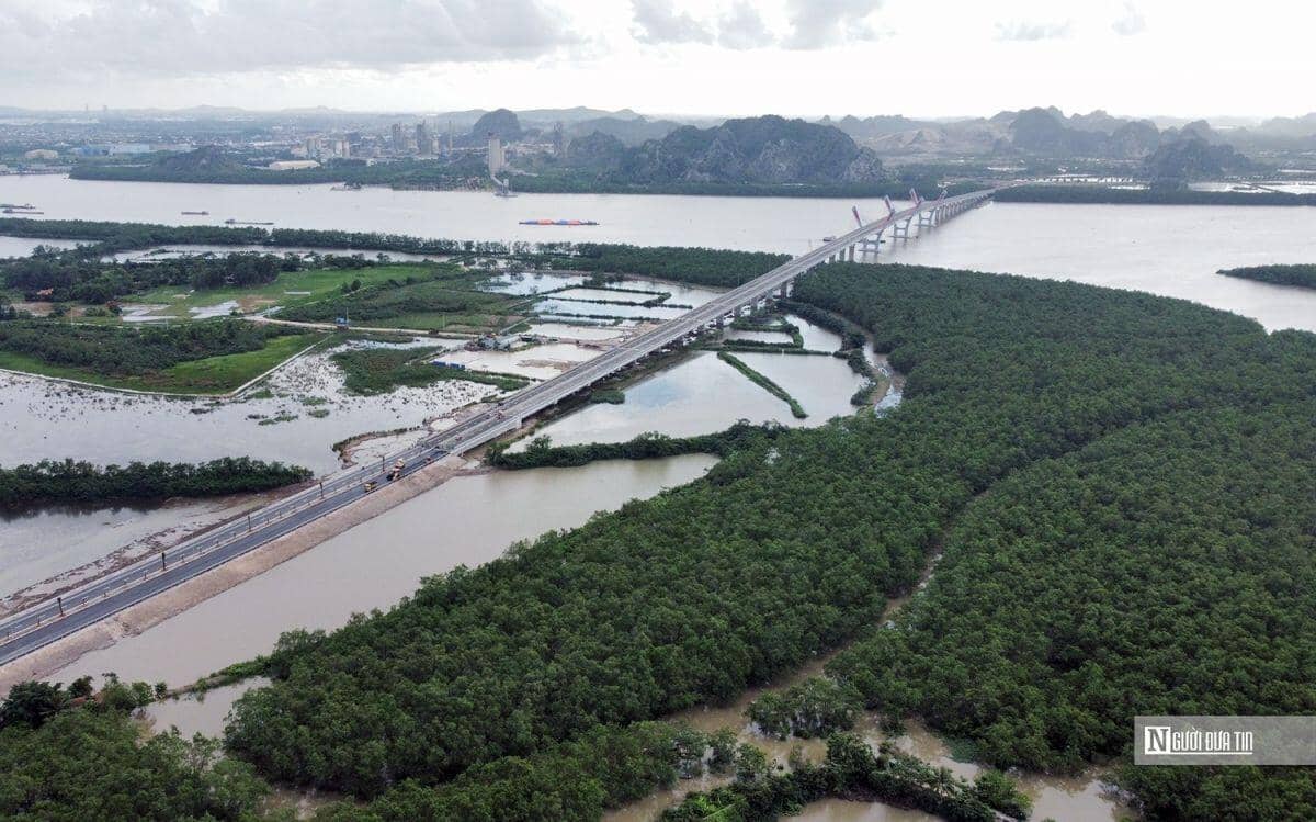 Cầu 2.000 tỷ nối Hải Phòng - Quảng Ninh “về đích” trong tháng 7/2024