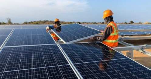 Đề nghị gỡ vướng cho 154 dự án điện mặt trời