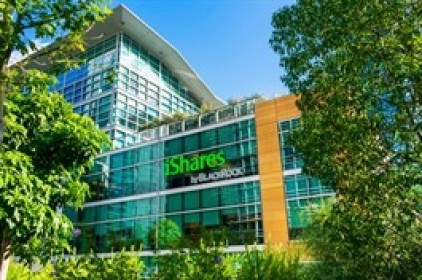 Quỹ iShares ETF tạm ngưng chuỗi bán tháo cổ phiếu Việt