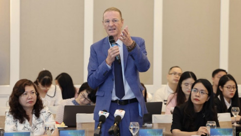 Khối ngoại bán ròng 4 tỷ USD có phần do Việt Nam chưa được nâng hạng, không có yếu tố mới hấp dẫn!
