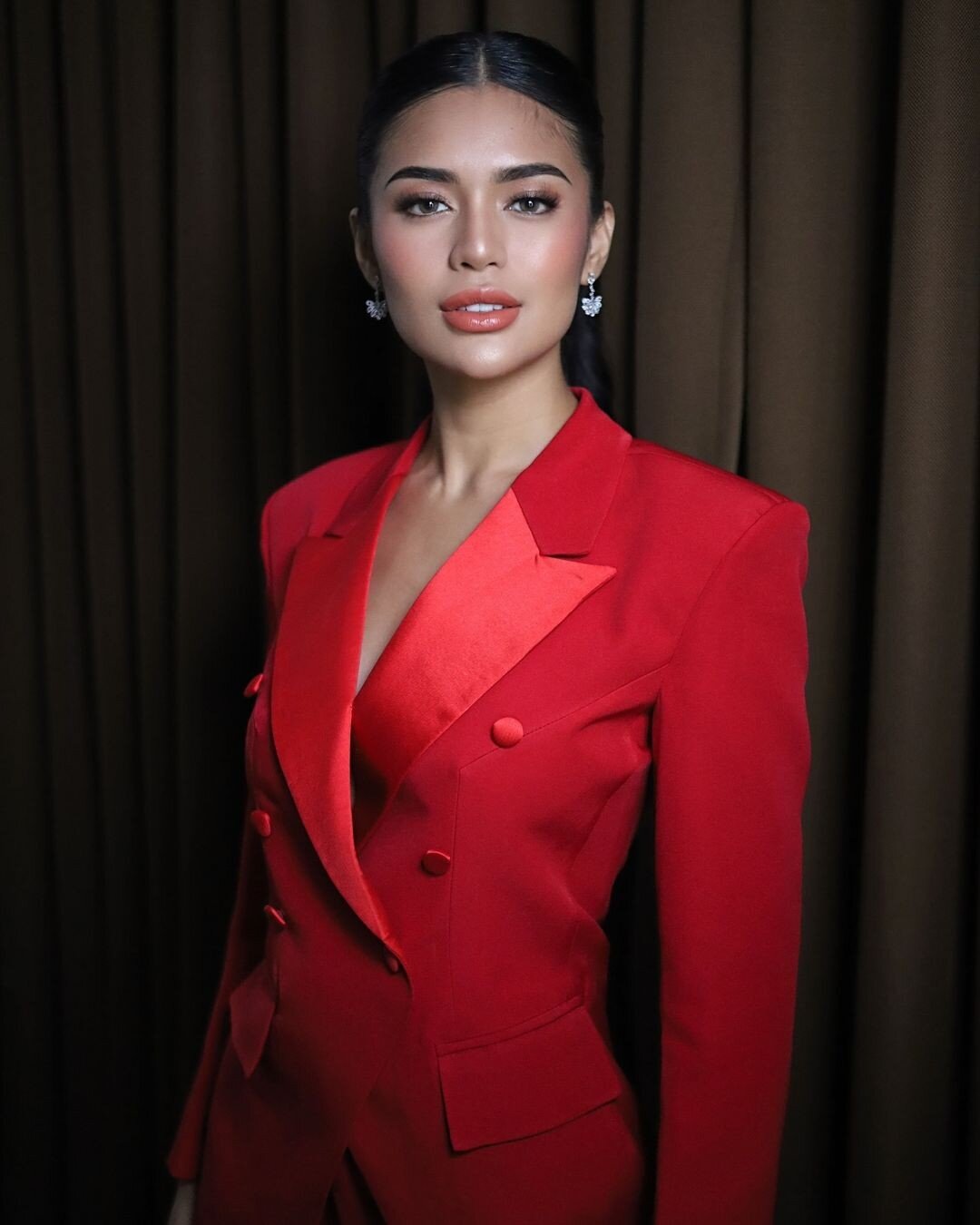 Nhan sắc tân Hoa hậu Thế giới Philippines