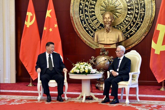 Tổng Bí thư, Chủ tịch Trung Quốc Tập Cận Bình đến Đại sứ quán Việt Nam viếng Tổng Bí thư Nguyễn Phú Trọng