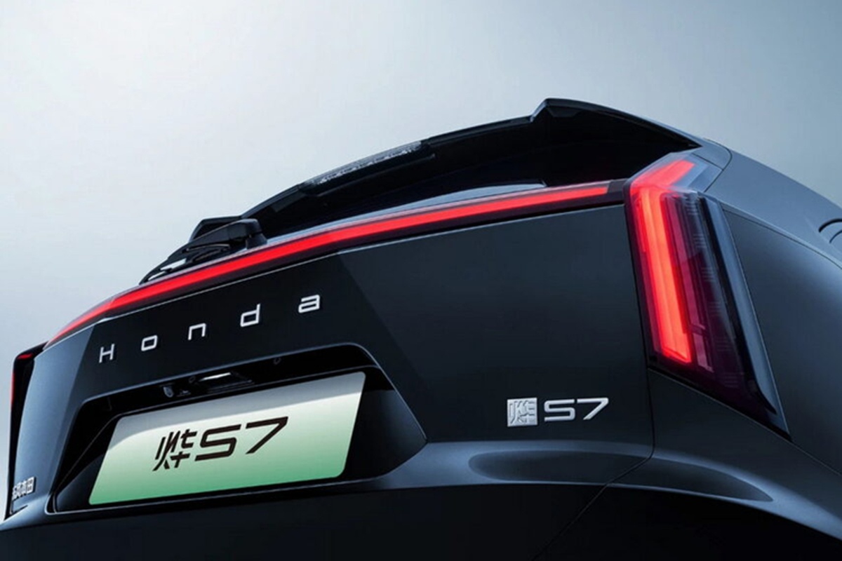 Honda Ye S7 2025 sở hữu động cơ điện chạy hơn 500 km/ lần sạc