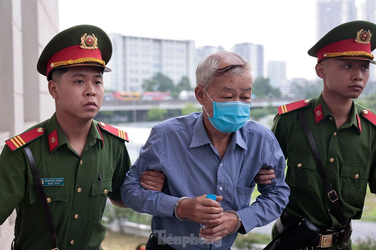 Hai em gái và thuộc hạ thân tín của cựu Chủ tịch FLC Trịnh Văn Quyết tại tòa