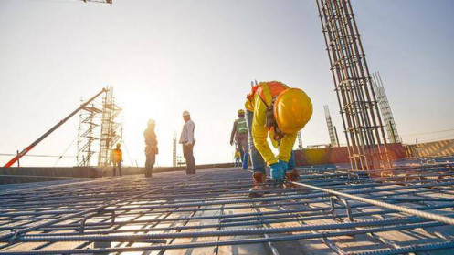 Cổ phiếu thép đã phản ánh trước lợi nhuận 2024, triển vọng tăng còn không?