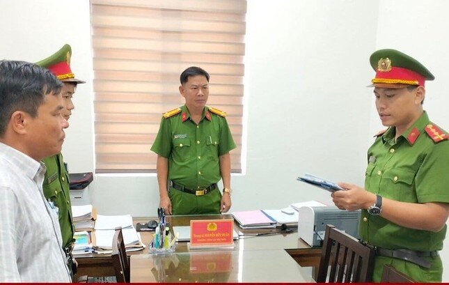 4 cán bộ ở Quảng Nam bị bắt vì lập hàng chục hồ sơ cấp sổ đỏ trái quy định