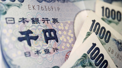 Đà phục hồi của đồng yên Nhật khiến thị trường tài chính toàn cầu đảo lộn
