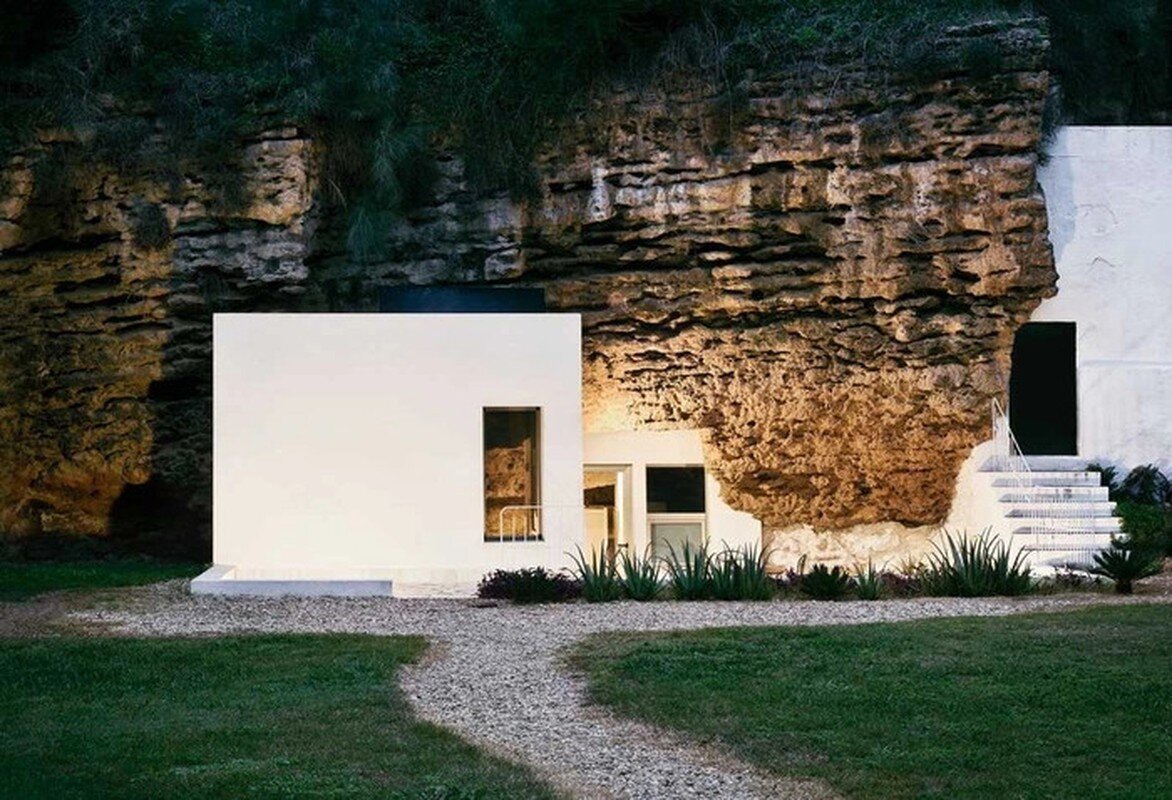 Ngôi nhà hang động độc đáo ở Tây Ban Nha vạn người mơ