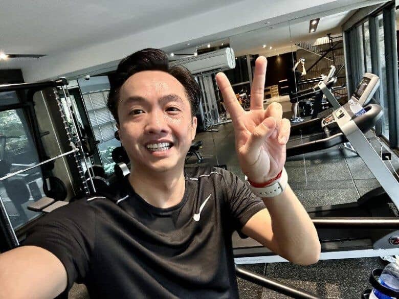 Cường Đô La xuất hiện mệt mỏi, "già đi trông thấy" sau loạt động thái lạ trên trang cá nhân