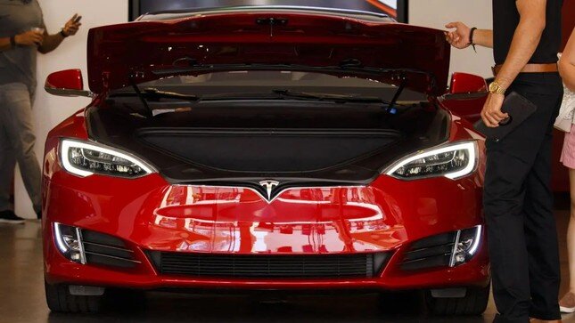 Tesla triệu hồi 1,6 triệu xe điện tại Trung Quốc do lỗi phần mềm