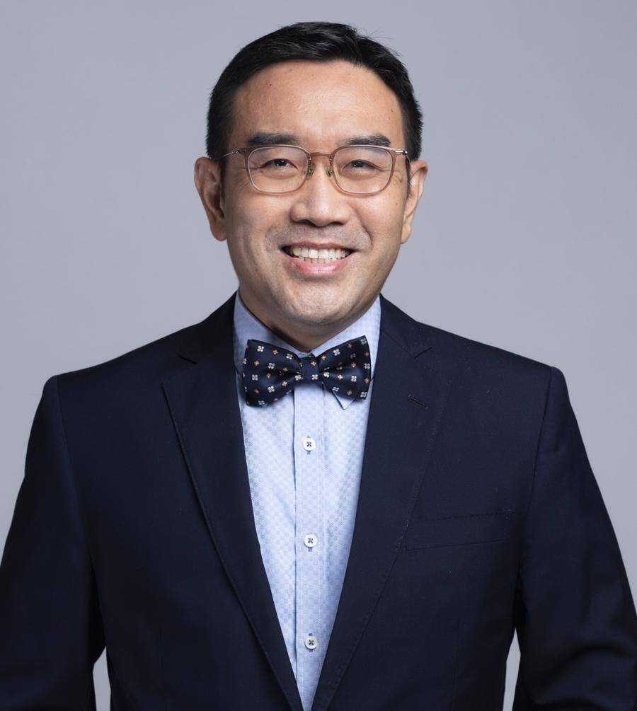 Chuyên gia UOB dự báo: Giá vàng có khả năng lên 3.000 USD/ounce trong dài hạn