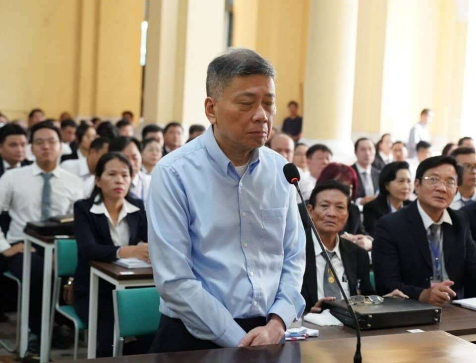 Trương Mỹ Lan tiếp tục hầu tòa trong vụ án rửa tiền