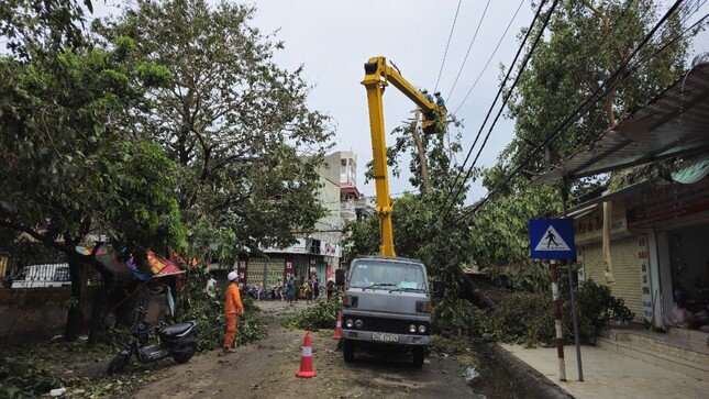 Thông tin 'nóng' về hồ thủy điện Thác Bà