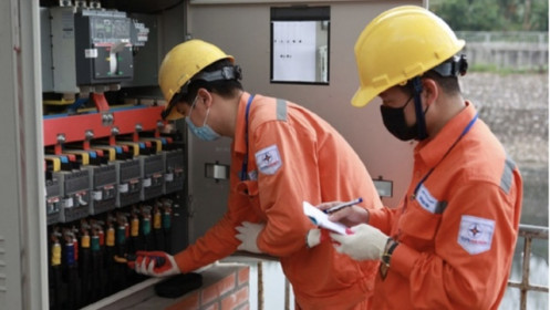 VDSC: EVN phải tăng giá bán lẻ điện ít nhất 5% trong năm 2025 mới có thể hòa vốn