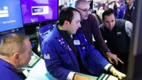 S&P 500 tăng 4 phiên liên tiếp