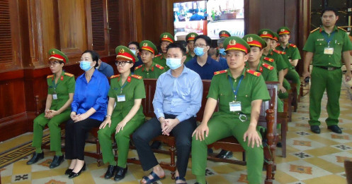 Truy nã 2 bị can nước ngoài giúp Trương Mỹ Lan chuyển, nhận tiền