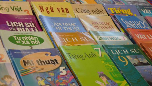 Truy tố 8 bị can vụ sai phạm đấu thầu sách giáo khoa và nhận hối lộ