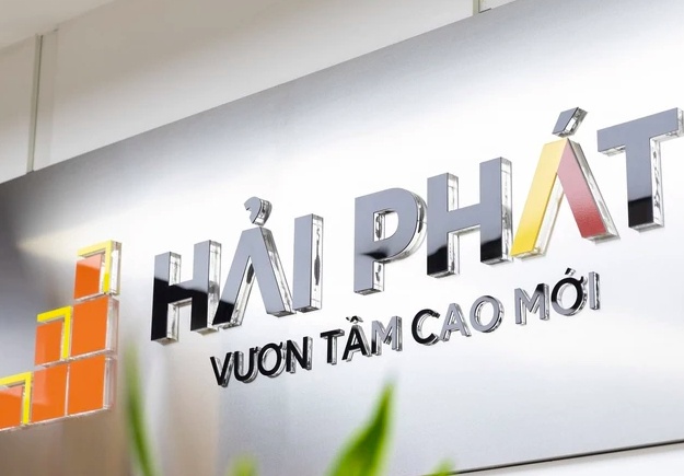 'Sếp lớn' doanh nghiệp chi 800 tỷ mua cổ phiếu là ai?