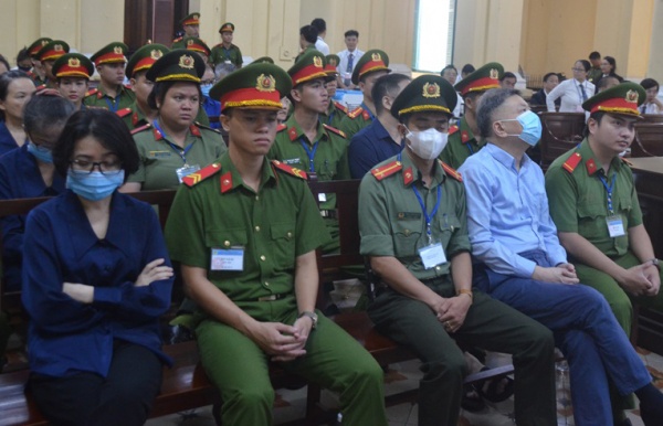 Được hỏi về 365 tỷ khắc phục hậu quả, bị cáo Trương Mỹ Lan nói “số tiền bé quá, không nhớ được”