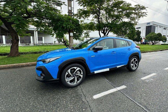 Subaru Crosstrek lộ diện ở Việt Nam trước ngày ra mắt ảnh 3