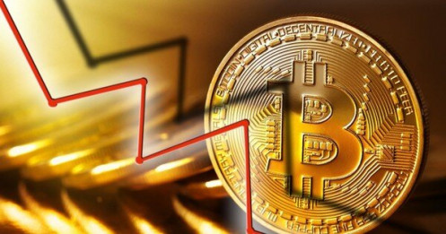 Giá bitcoin lao dốc