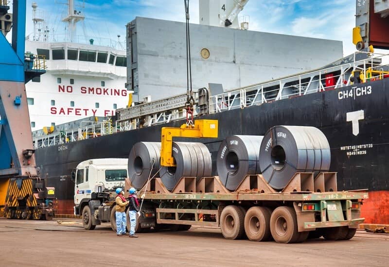 Thu 4 tỷ USD sau 9 tháng, ông chủ Hòa Phát báo tin vui cho cổ đông từ dự án Dung Quất 2 và mảng container