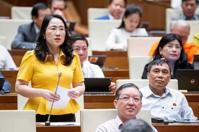 Đại biểu Quốc hội: “Thị trường bất động sản bất ổn, hư hư thực thực, khó định giá”