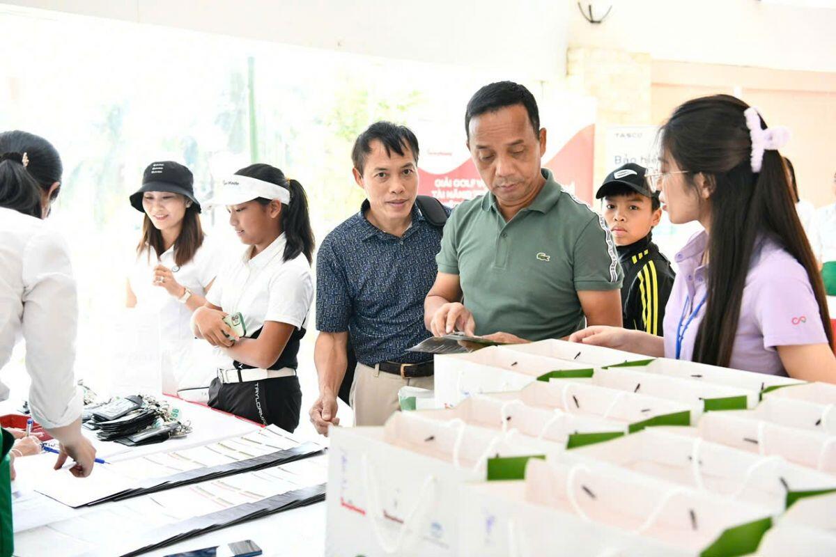 160 golfer hào hứng trước giờ tranh tài Tiền Phong Golf Championship mùa thứ 8