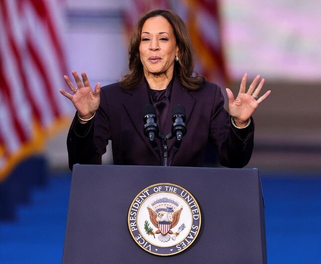 Bà Kamala Harris chúc mừng ông Donald Trump, cam kết chuyển giao quyền lực trong hoà bình