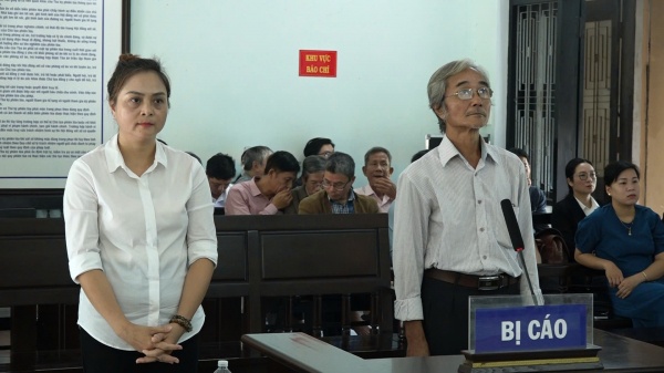 Tham ô tài sản, hai cựu cán bộ Sở Tài nguyên và Môi trường lĩnh án tù