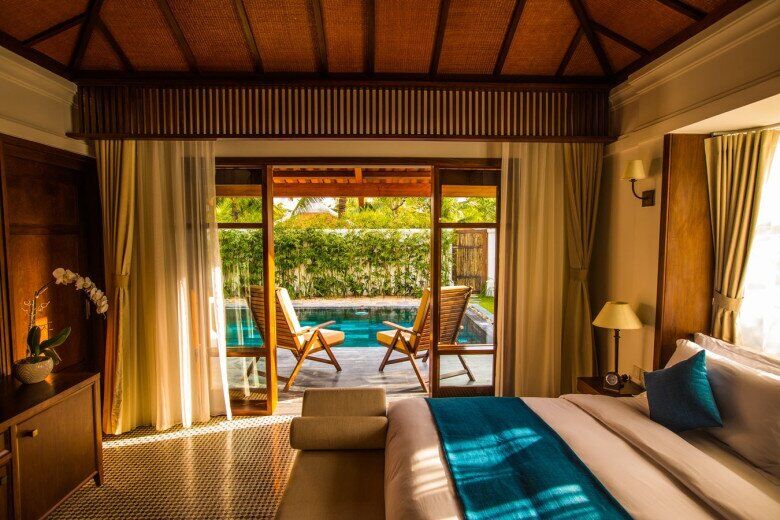 Những villa ở Việt Nam làm du khách mê mẩn, có nơi xuất hiện trên phim "Độc đạo", có hồ bơi vô cực view "rất chill"