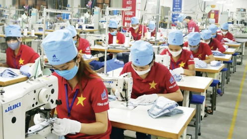 Hiến kế đưa Việt Nam thoát bẫy thu nhập trung bình