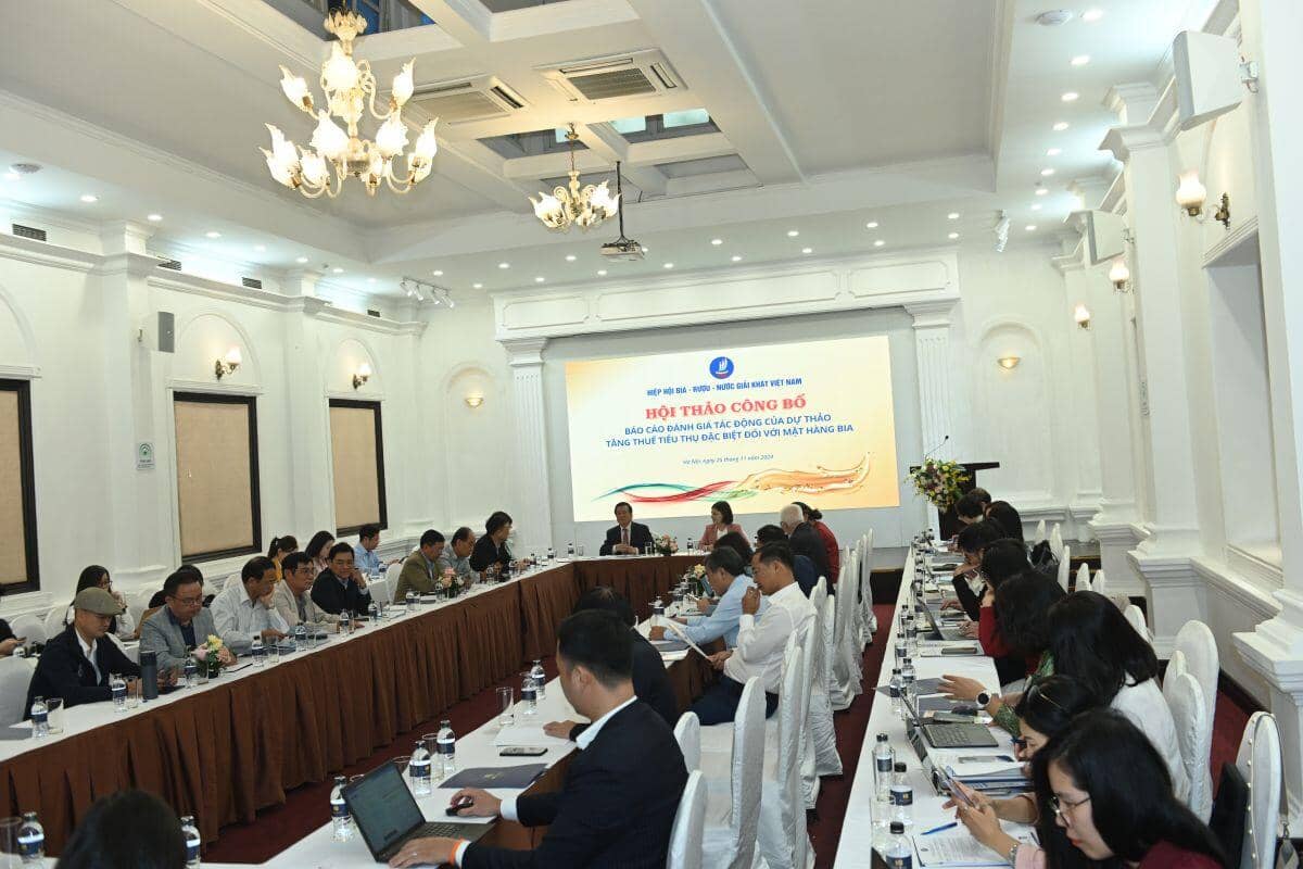 Chuyên gia khuyến nghị làm rõ hiệu quả giảm tiêu thụ rượu, bia khi tăng thuế tiêu thụ đặc biệt