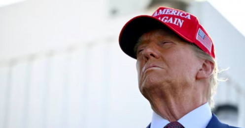 Ông Trump cảnh báo BRICS sẽ hứng hậu quả nếu thay thế đô la Mỹ