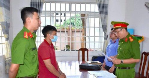 Lập khống hơn 1.800 phiếu cấp dầu, chiếm đoạt 8 tỷ đồng