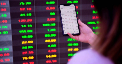Nhà đầu tư cổ phiếu cần lưu ý gì trong tháng cuối năm?