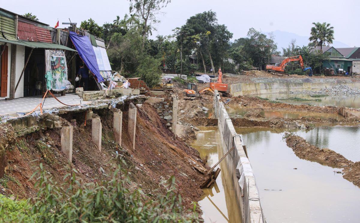 Dự án trọng điểm: Chỗ cấp tập thi công, nơi dở dang 'đứt đoạn'