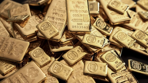 Giá vàng hồi phục dù đồng USD lập đỉnh mới