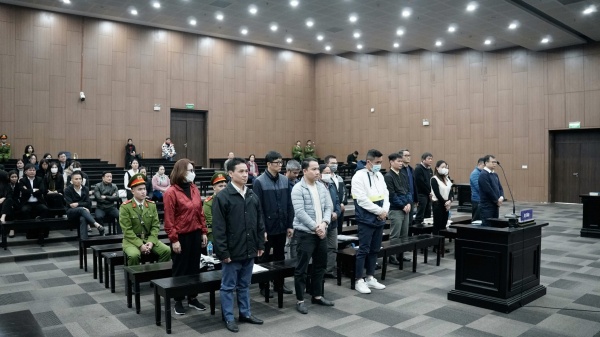 Cựu Phó Giám đốc Sở Ngoại vụ tỉnh Thái Nguyên: “Dịch COVID-19 là cơ hội để bị cáo kiếm thêm thu nhập?