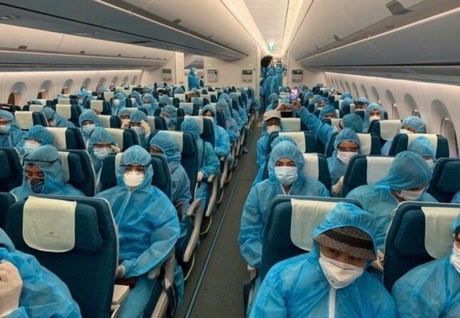 Triệu tập 7 bị án trong giai đoạn 1 đến phiên xử giai đoạn 2 vụ án chuyến bay giải cứu ảnh 2