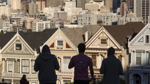 Người sở hữu nhà ở Mỹ lao đao vì đóng thuế và phí bảo hiểm bất động sản