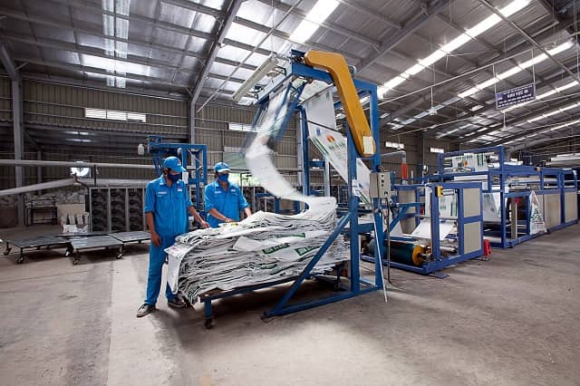 Công ty sản xuất bao bì cho Đạm Cà Mau tăng mục tiêu lợi nhuận thêm 15%