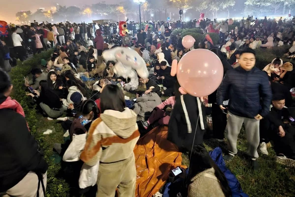 Chùm ảnh pháo hoa chào đón năm mới 2025 