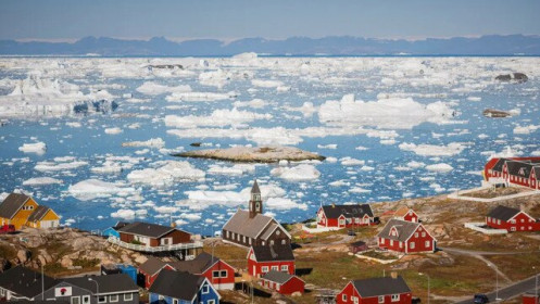 Ông Trump để ngỏ việc dùng quân đội kiểm soát kênh đào Panama và đảo Greenland