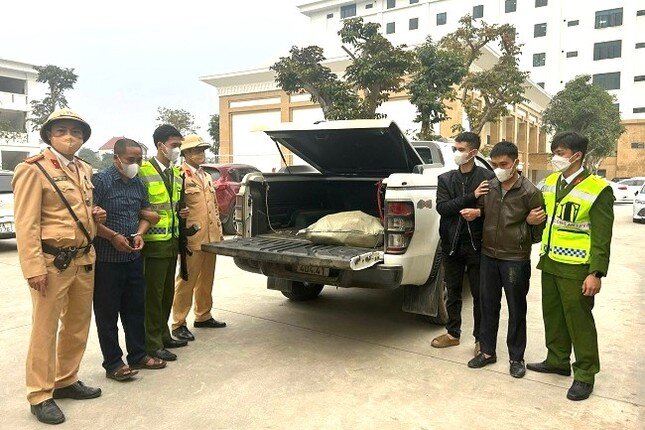 Vụ cảnh sát nổ súng chặn bắt ô tô vận chuyển ma túy: Chủ tịch xã là 'ông trùm'