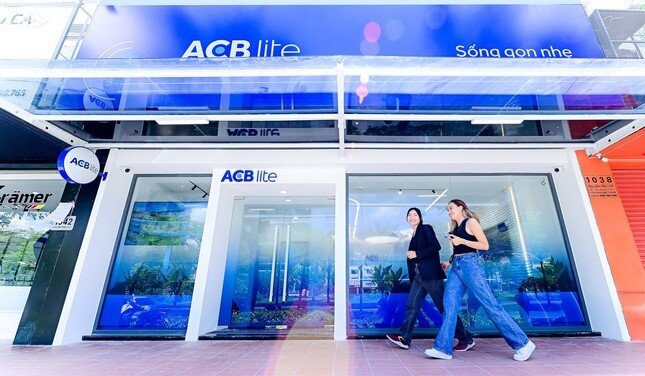 Ngân hàng có chủ tịch nổi tiếng hát nhảy 'cực bốc' làm ăn ra sao?